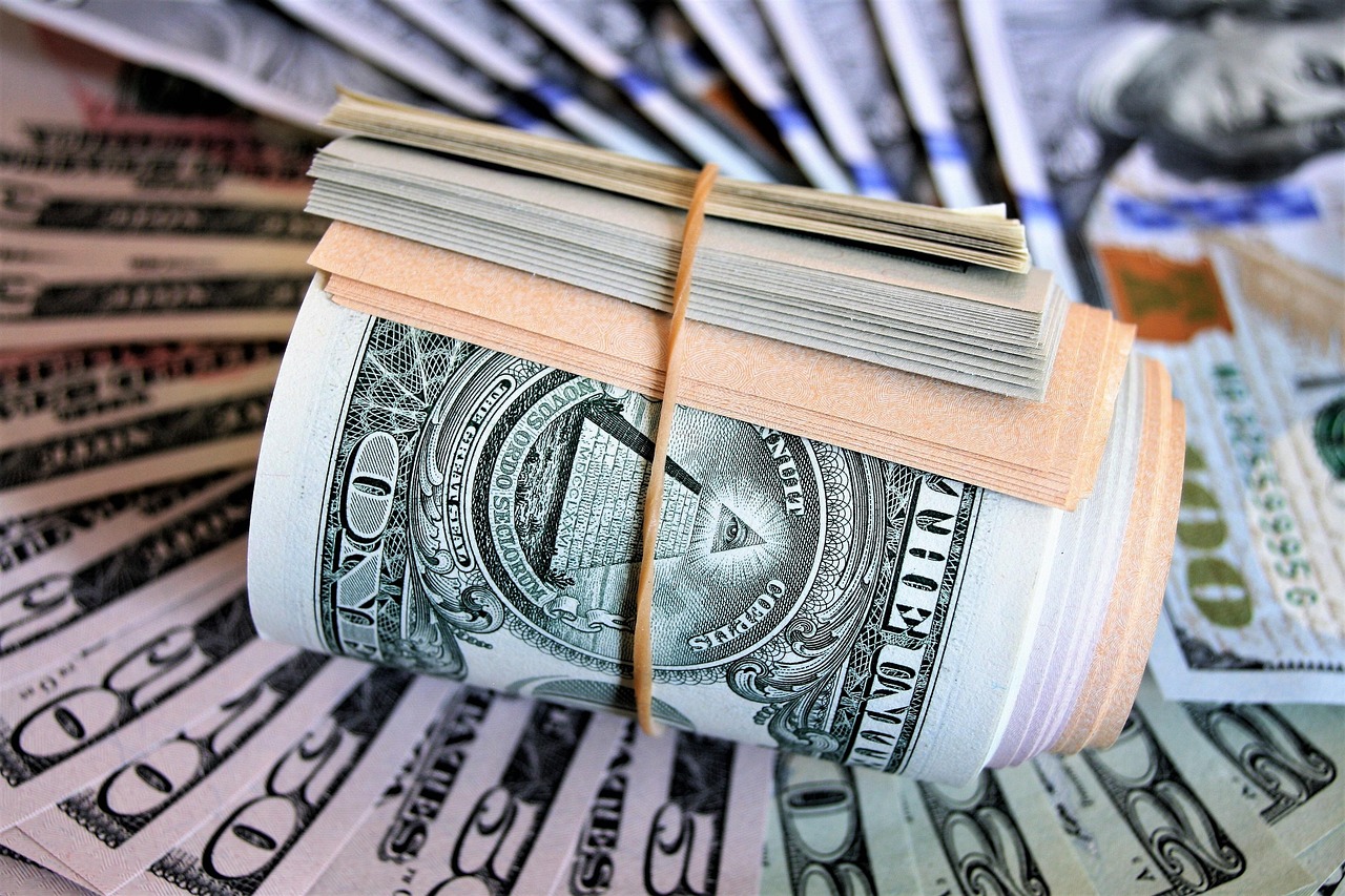 Dollar Income